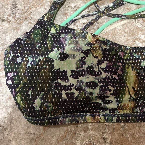 Lululemon Free To Be *Wild Floral Sport White Multi / Pistachio size 10 - Picture 9 of 10